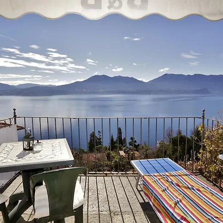 Apartment Casale Fe-Wo - Appartamenti Con Vista Lago Cannero Riviera